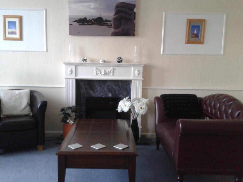 Franklyn Guesthouse Saint Helier ภายนอก รูปภาพ